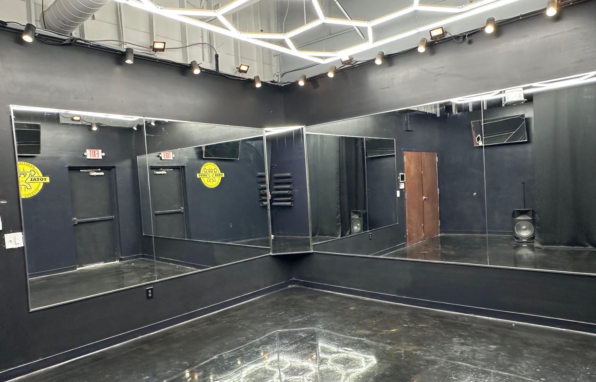 Professional Posing Room